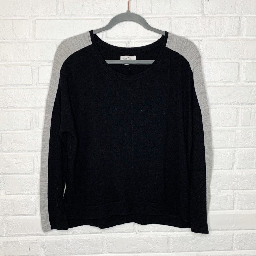 Velvet Graham and Spencer black soft‎ sweater size small
